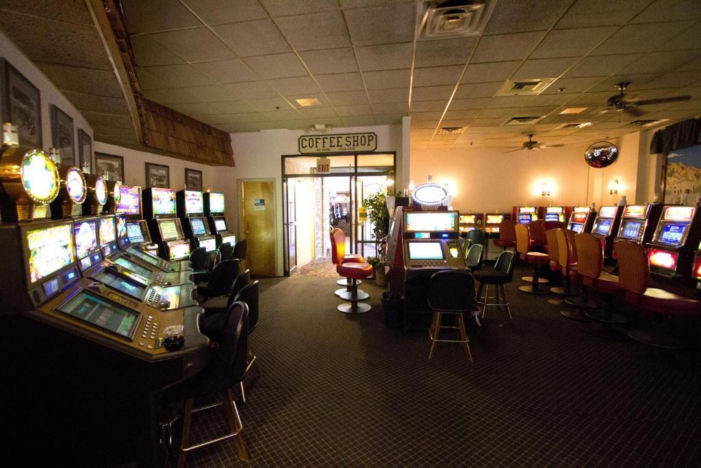 אלי Jailhouse Motel And Casino מראה חיצוני תמונה